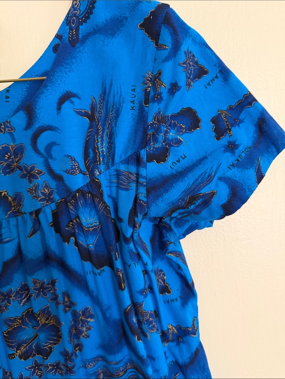 Ui- Maikai Vintage floral & island Royal Blue & Black Patterned Maxi Dress - Picture 6 of 7